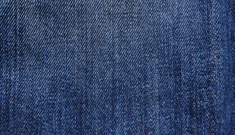 kadin giyim markalari trend parcalarla sokak modasina uyumlu secenekle