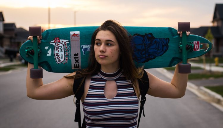 street style giyim tarzi sokak modasinin yaratici ve ozgun yonleri